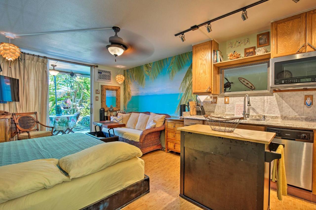 Great Location Downtown Kailua Kona, Beach And Pool Exterior photo